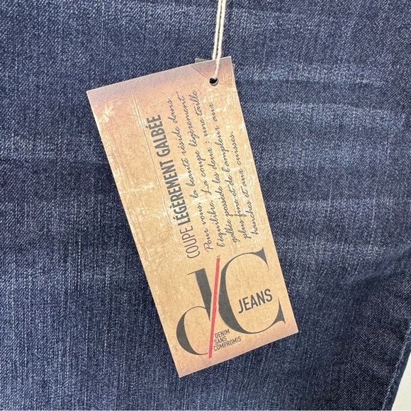 Pennington's DC Jeans Slightly Curvy Fit Straight Leg Jean Shorts Size 20 NWT - Picture 4 of 7